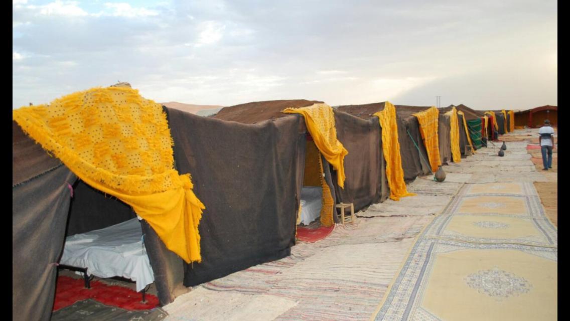 Palmeras Y Dunas Luxery Camp Merzouga Zewnętrze zdjęcie