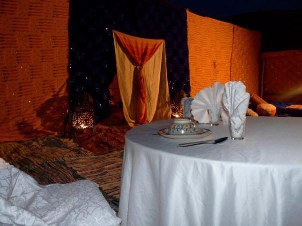 Palmeras Y Dunas Luxery Camp Merzouga Zewnętrze zdjęcie